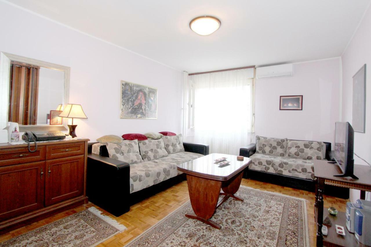 Ferienwohnung Bohemian Rhapsody Nbg Belgrad Exterior foto