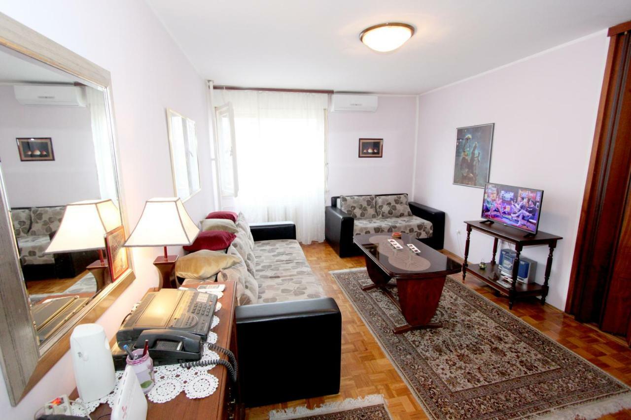 Ferienwohnung Bohemian Rhapsody Nbg Belgrad Exterior foto